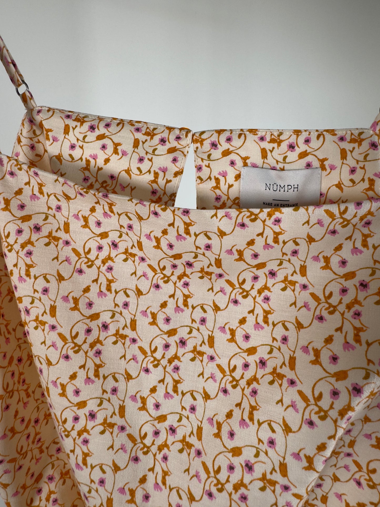 FLORAL TOP - SIZE 38