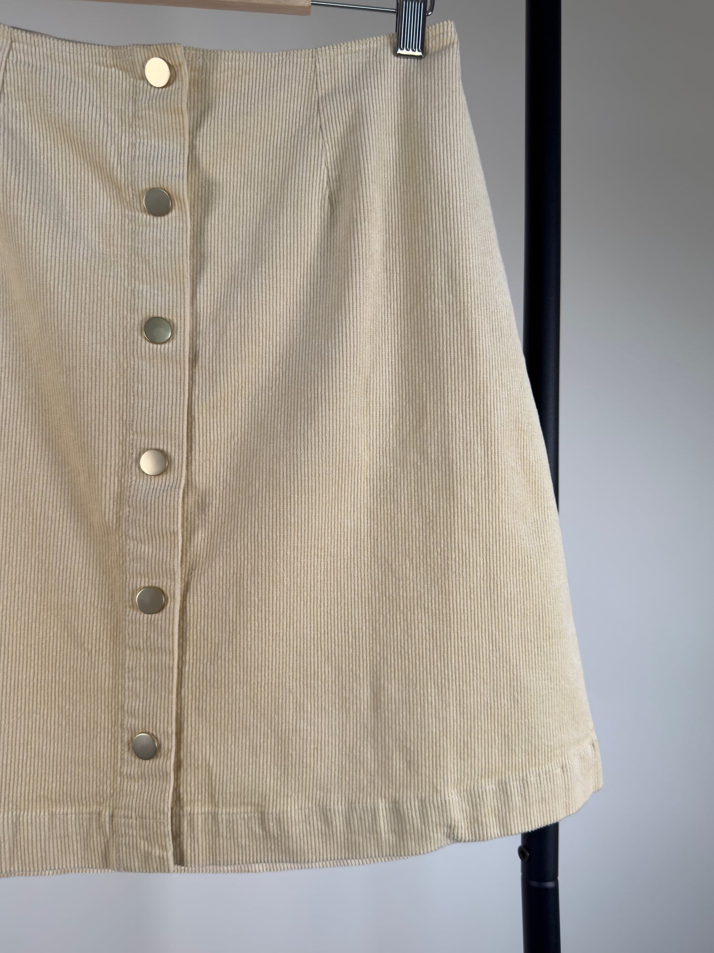 A-LINE CORDUROY SKIRT - SIZE 36