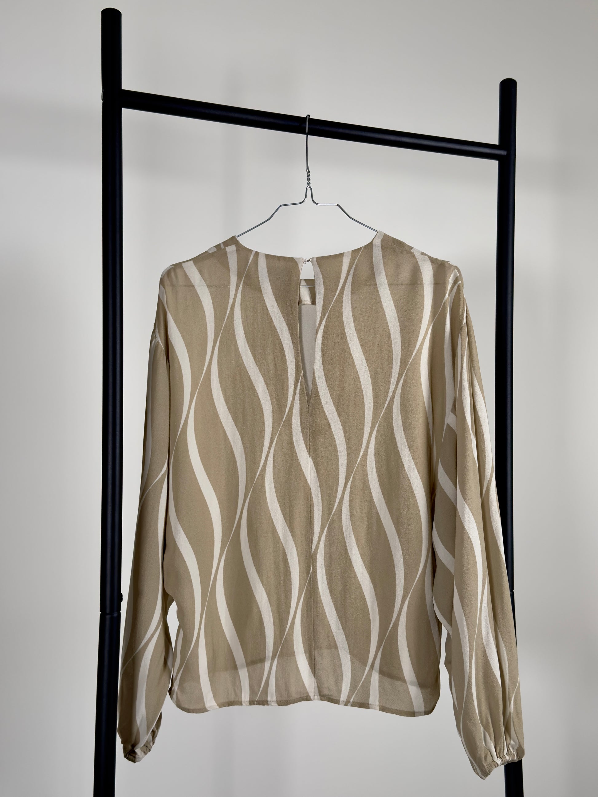 TOTEME Striped Blouse beige white 
