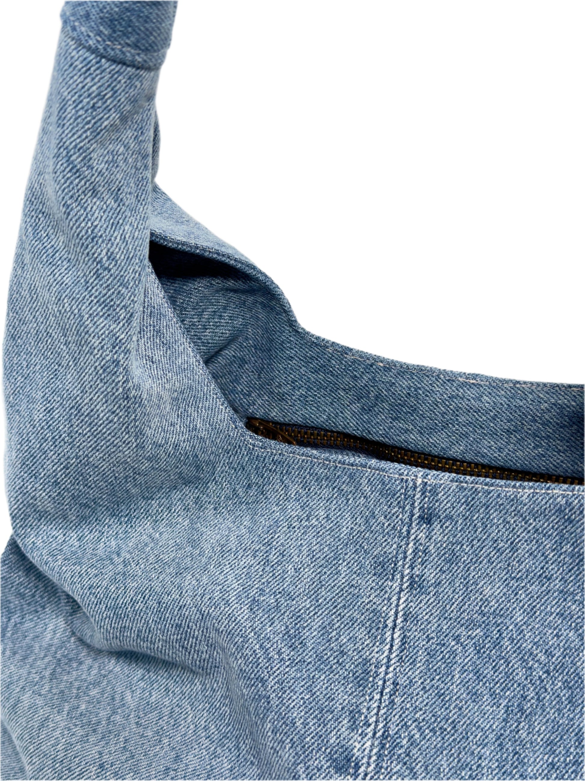 Upcycled denim Bea bag blue AT WONNA
