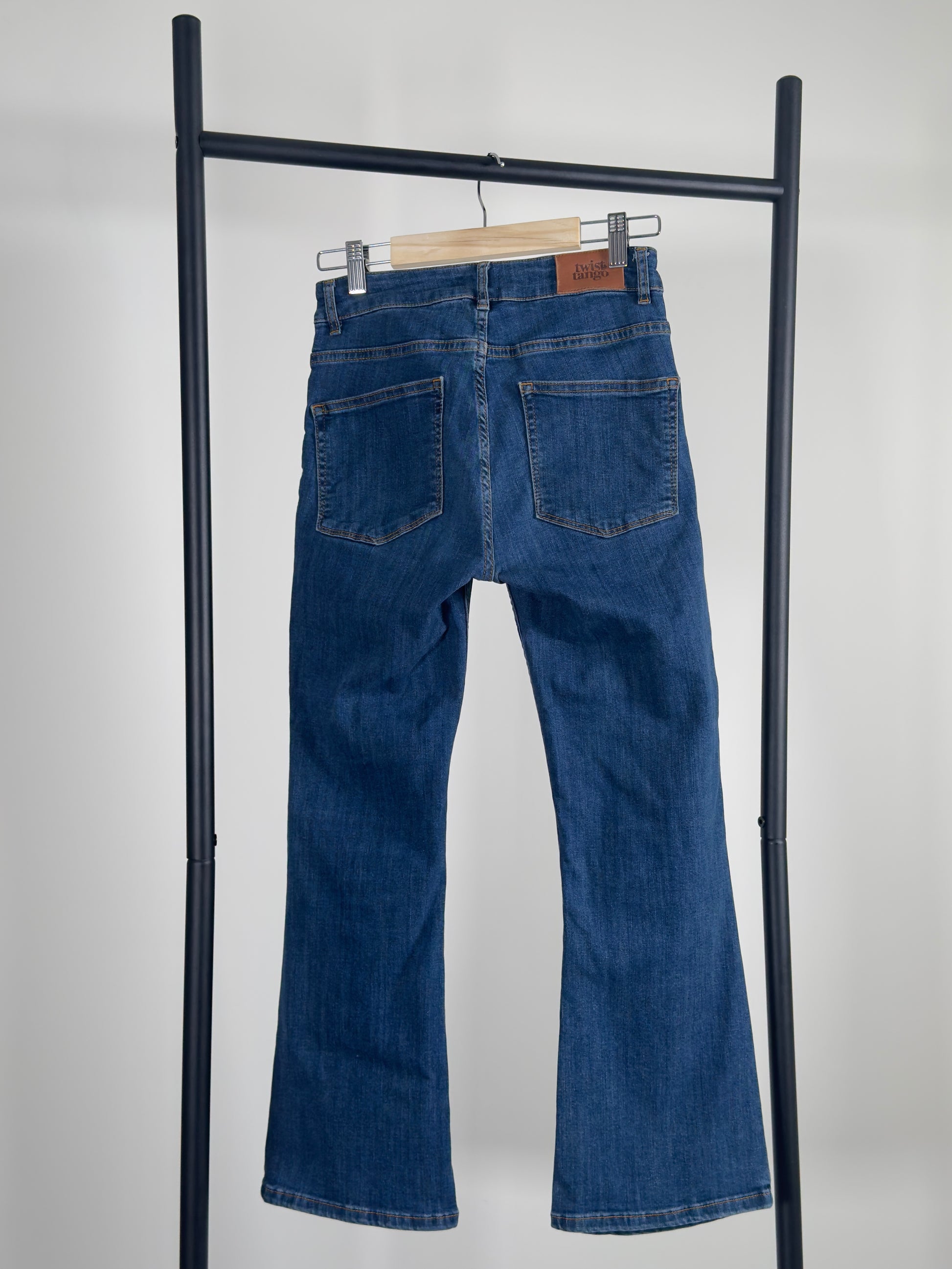 Twist and Tango Bootcut Cropped Jeans blue