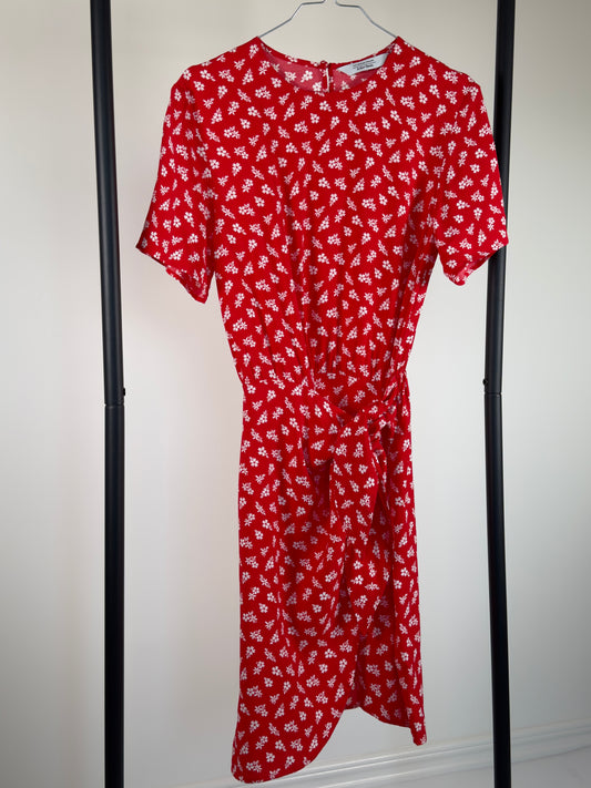 FLORAL DRESS - SIZE 34